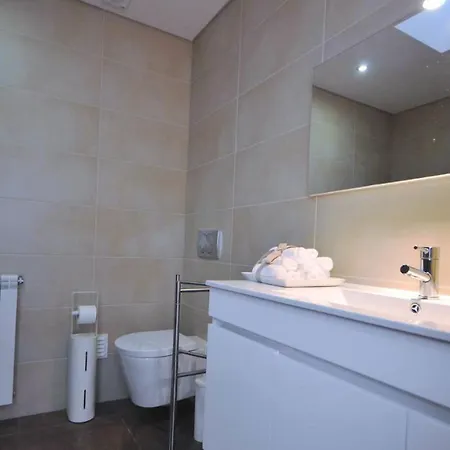 Bonita Moradia Contemporanea Com Piscina Privada Villa