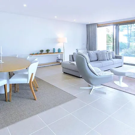 Bonita Moradia Contemporanea Com Piscina Privada Joao Bragal de Baixo