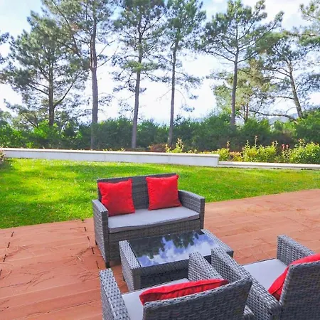 Villa Bonita Moradia Contemporanea Com Piscina Privada