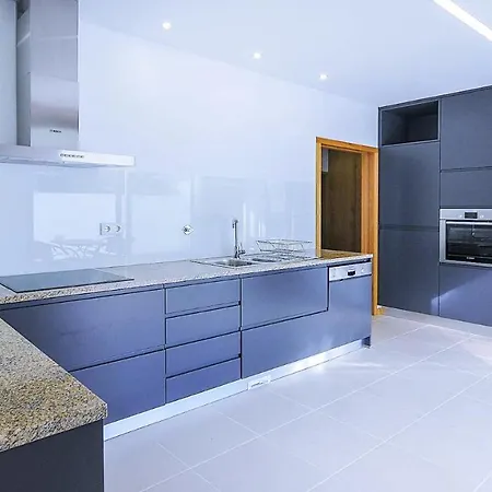 Villa Bonita Moradia Contemporanea Com Piscina Privada