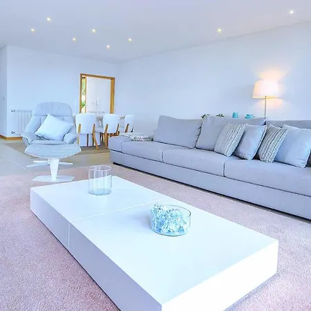 Villa Bonita Moradia Contemporanea Com Piscina Privada
